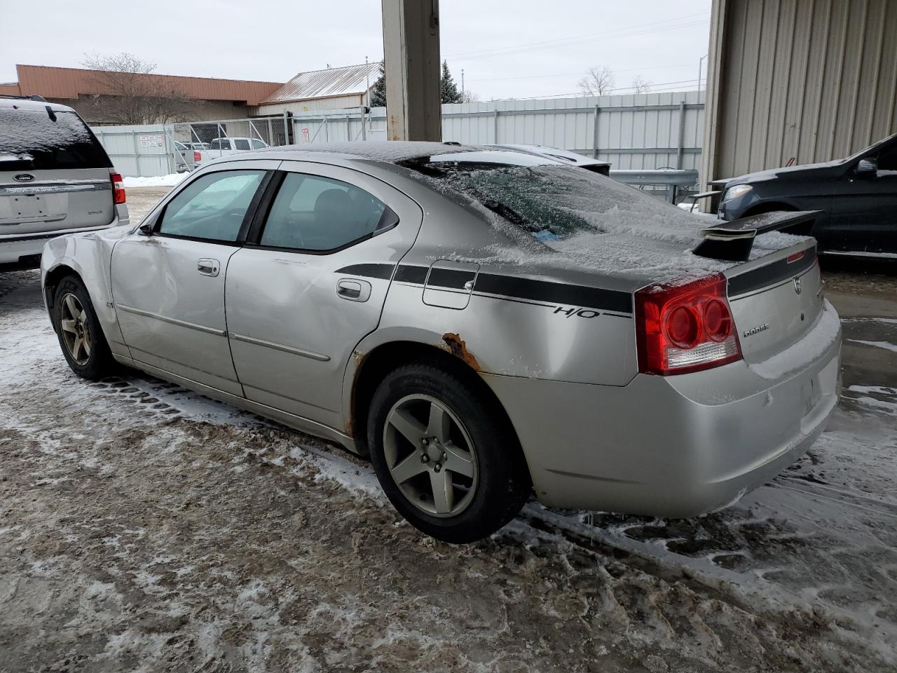 2010 Dodge Charger - Image 2