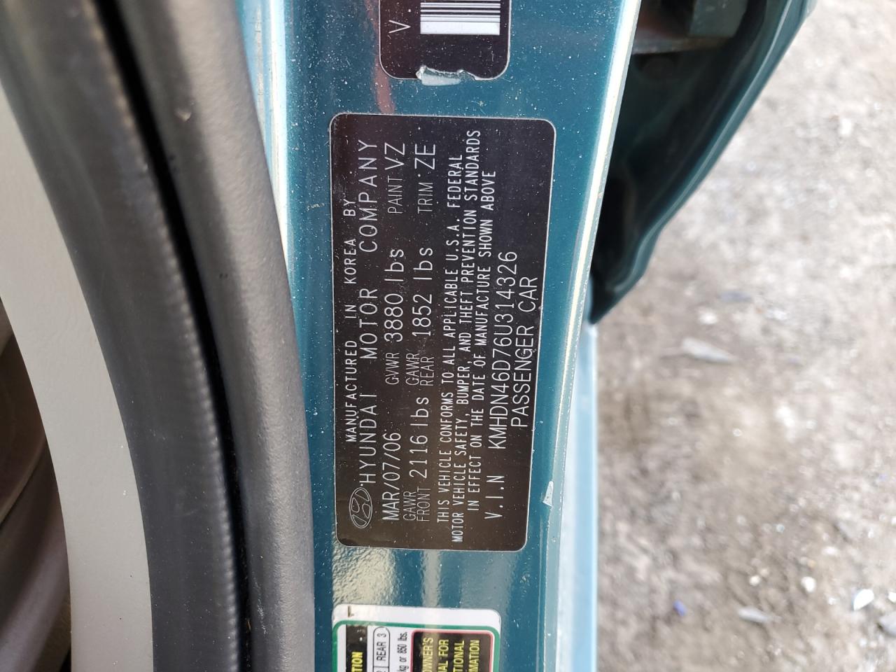 2006 Hyundai Elantra - Image 12