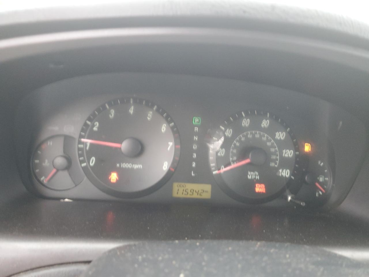 2005 Hyundai Elantra - Image 9