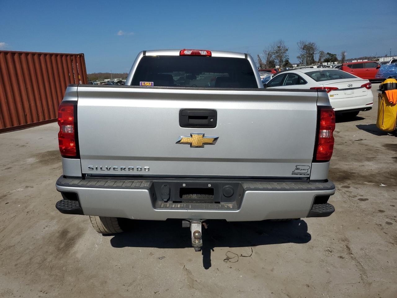 2018 Chevrolet Silverado - Image 6