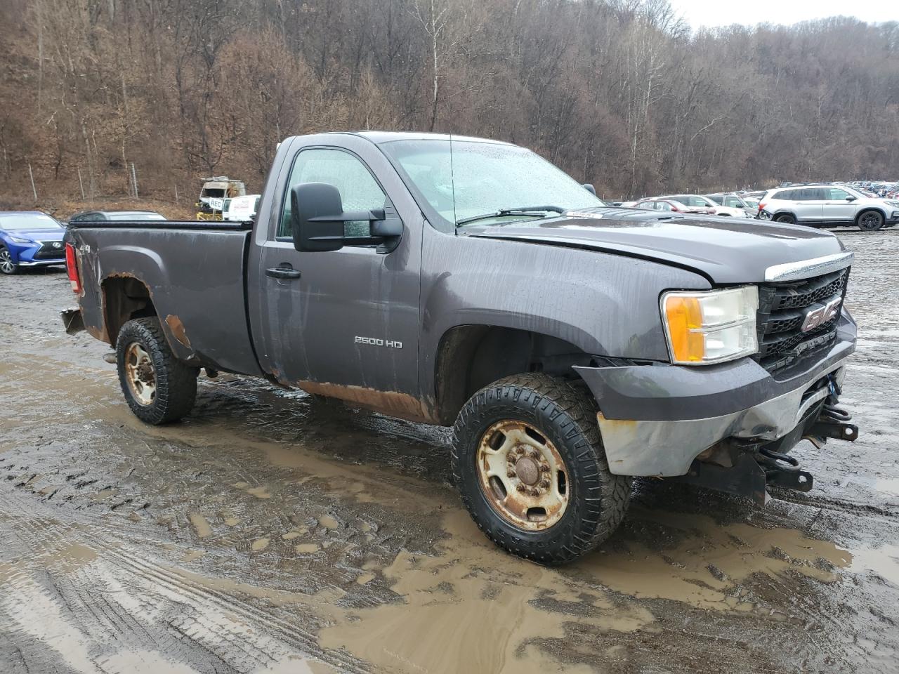2011 GMC Sierra - Image 4