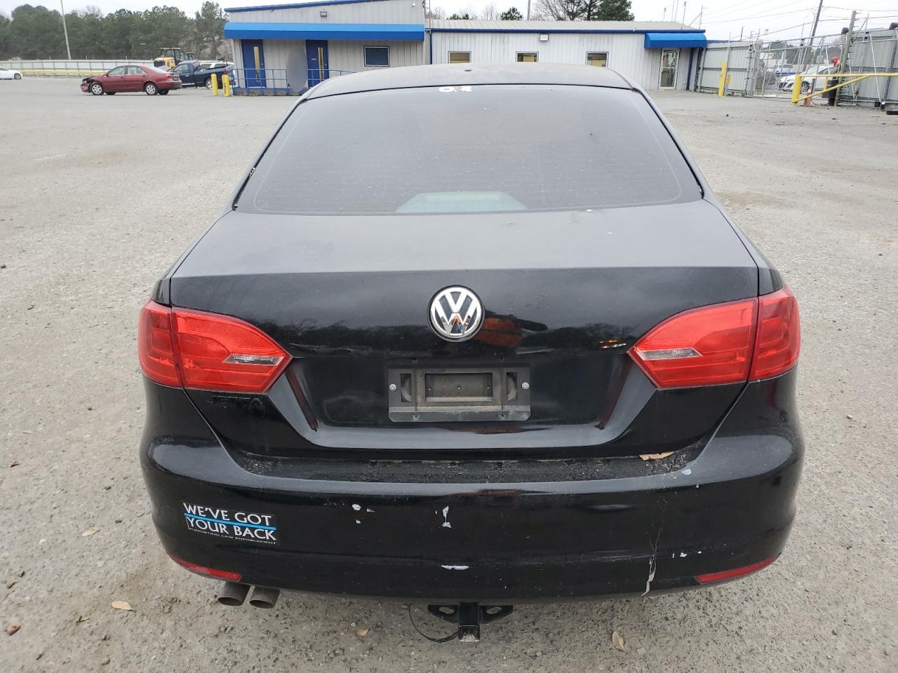 2014 Volkswagen Jetta - Image 6