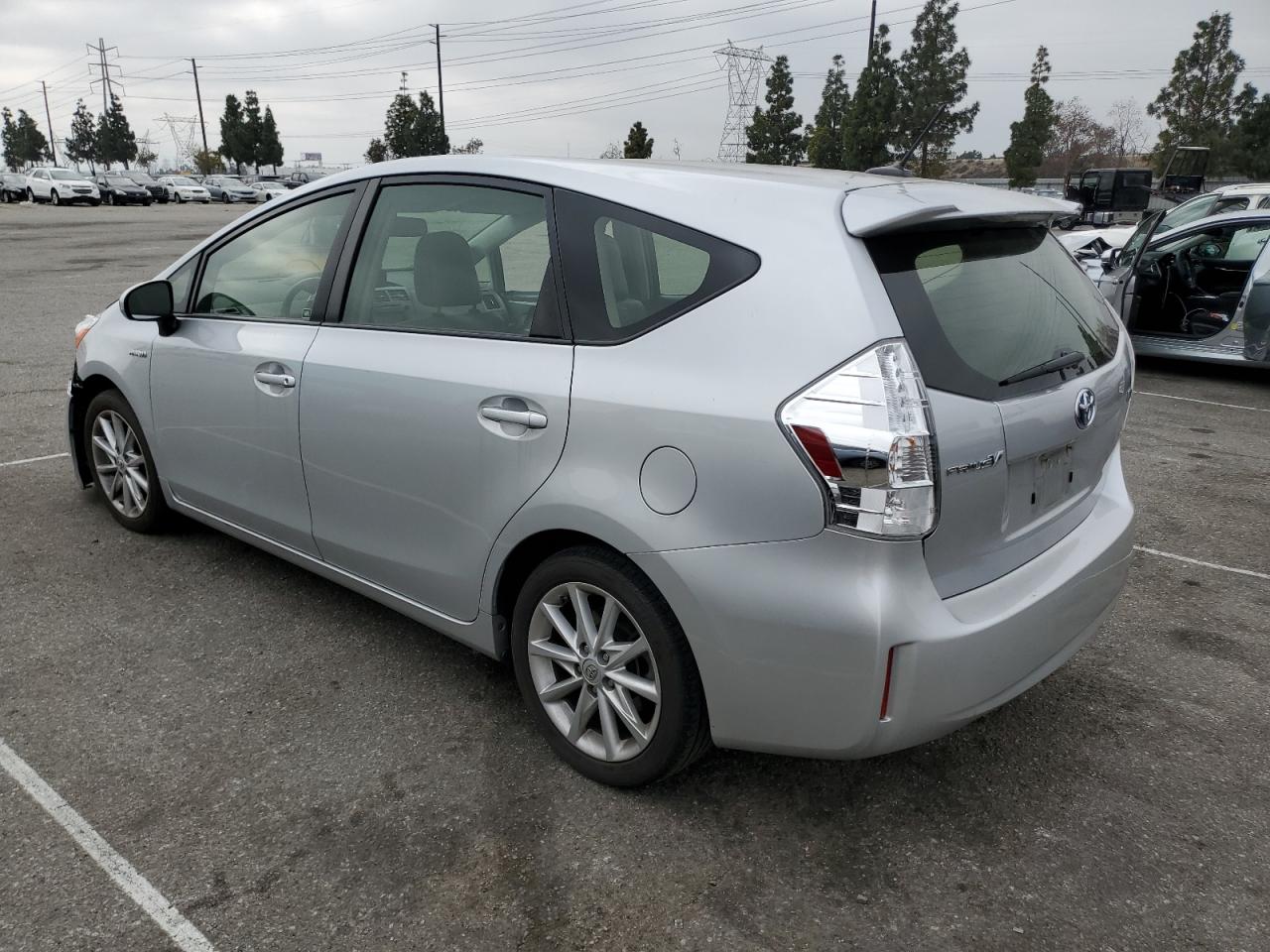2014 Toyota Prius - Image 2