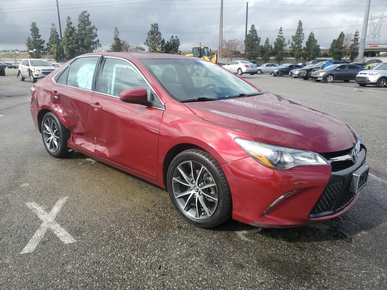2017 Toyota Camry - Image 4
