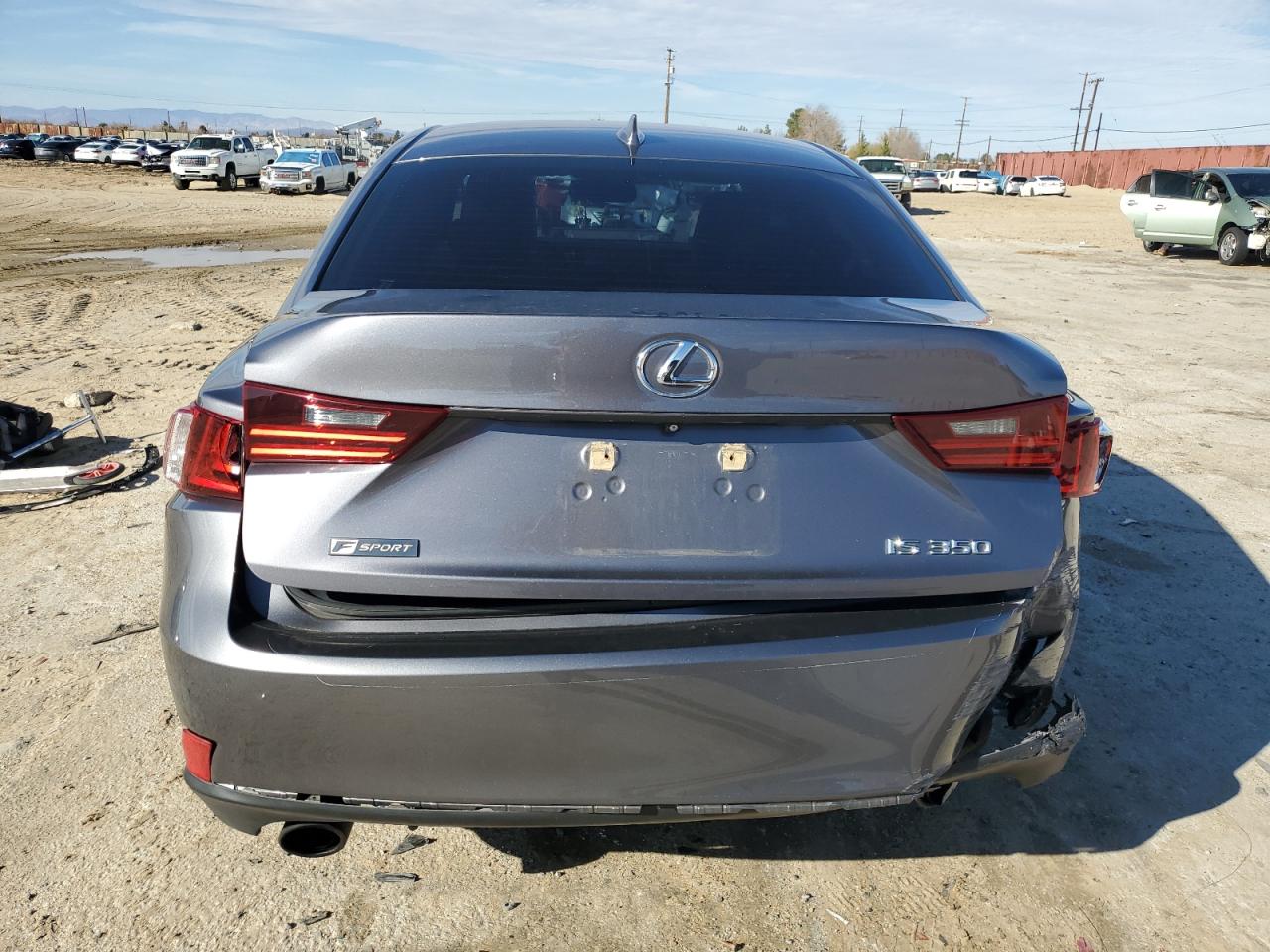 2015 Lexus IS - Image 6