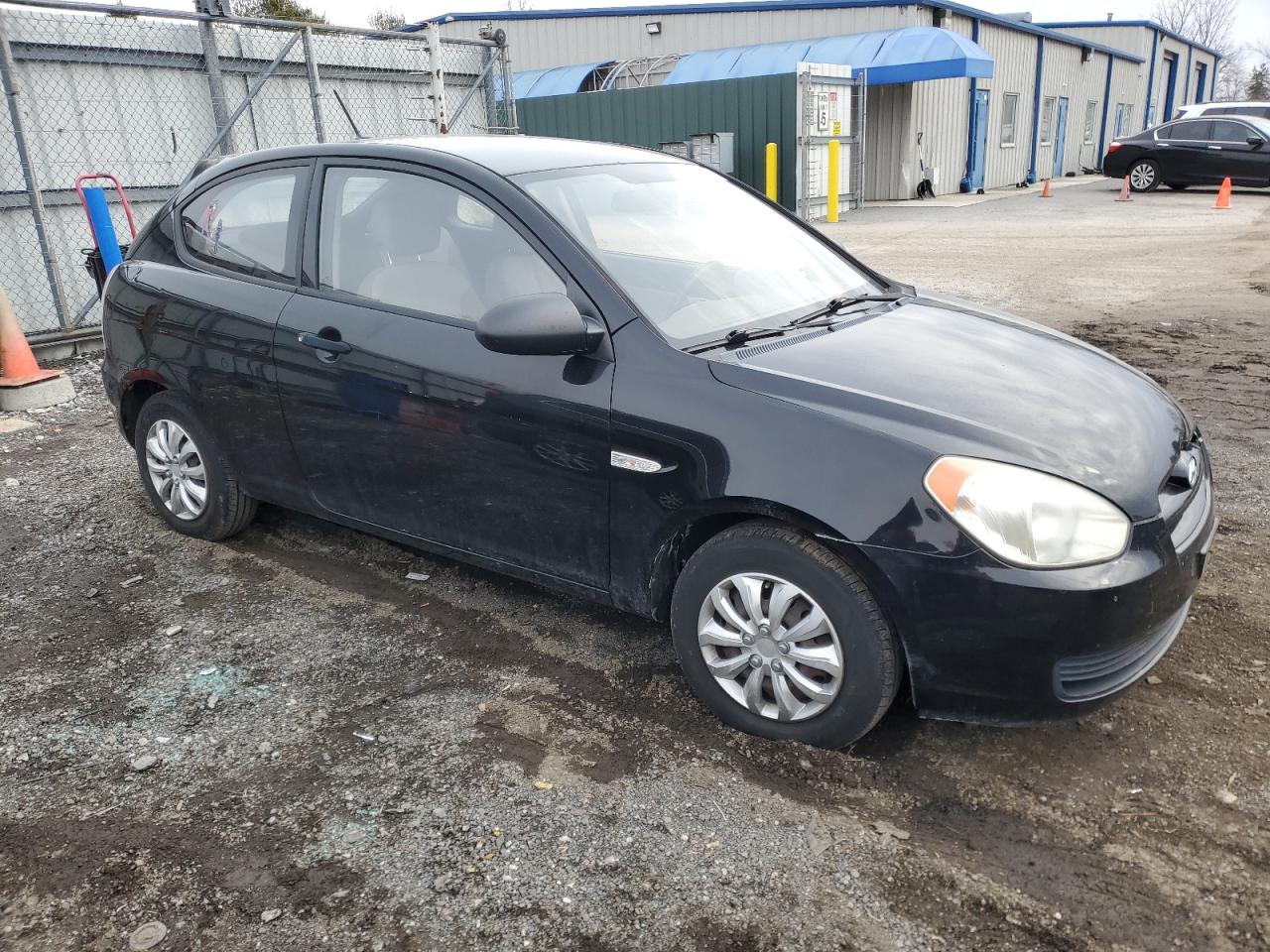 2008 Hyundai Accent - Image 4