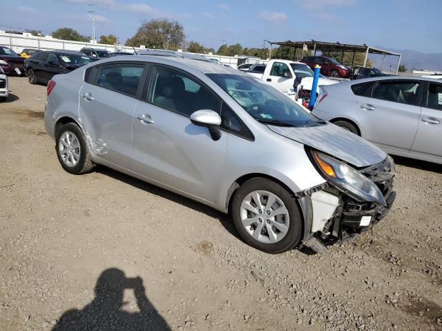  KIA RIO 2015 Серебристый