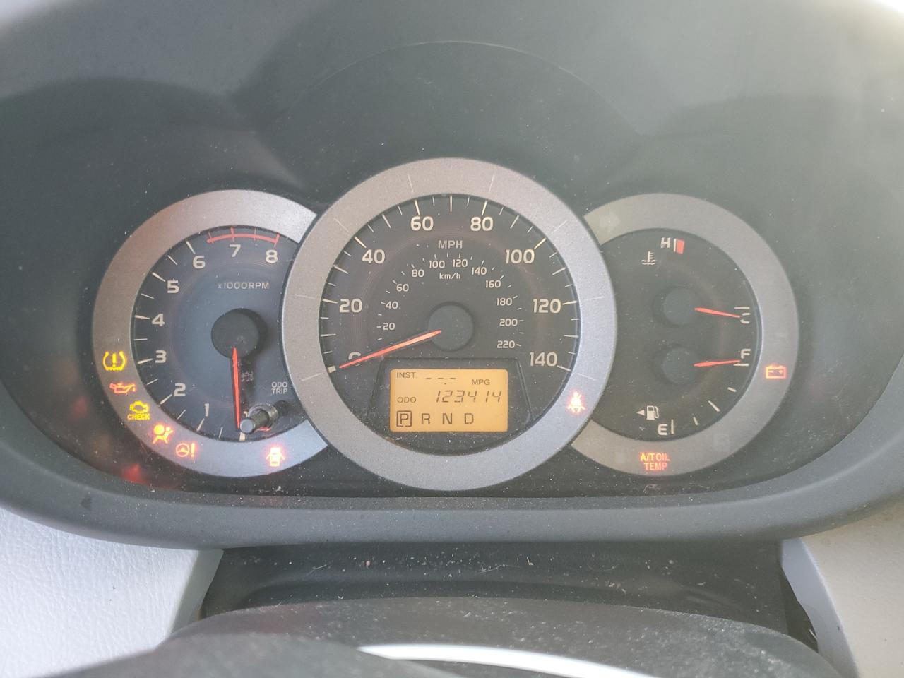 2010 Toyota RAV 4 - Image 9