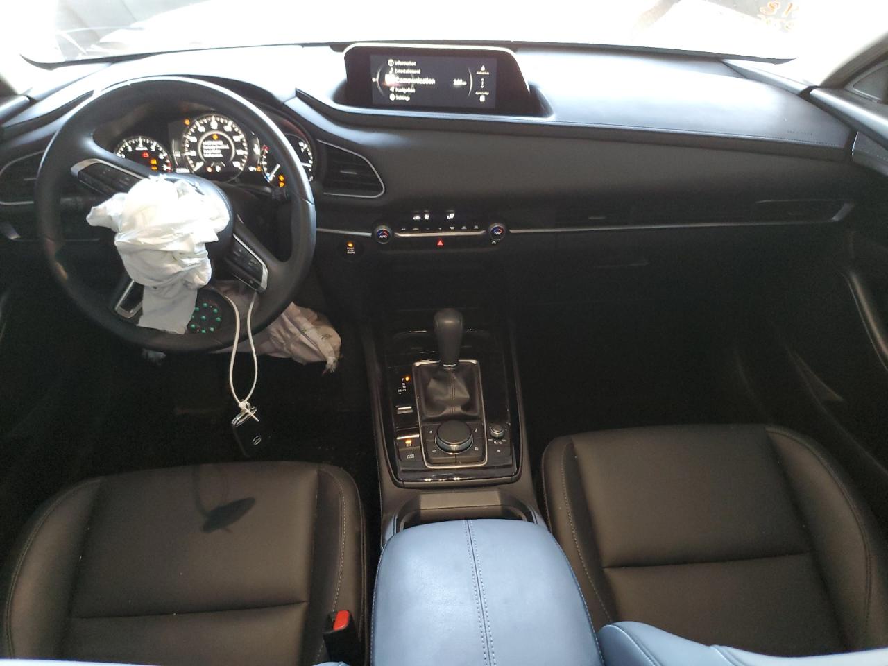 2024 Mazda CX-30 - Image 8