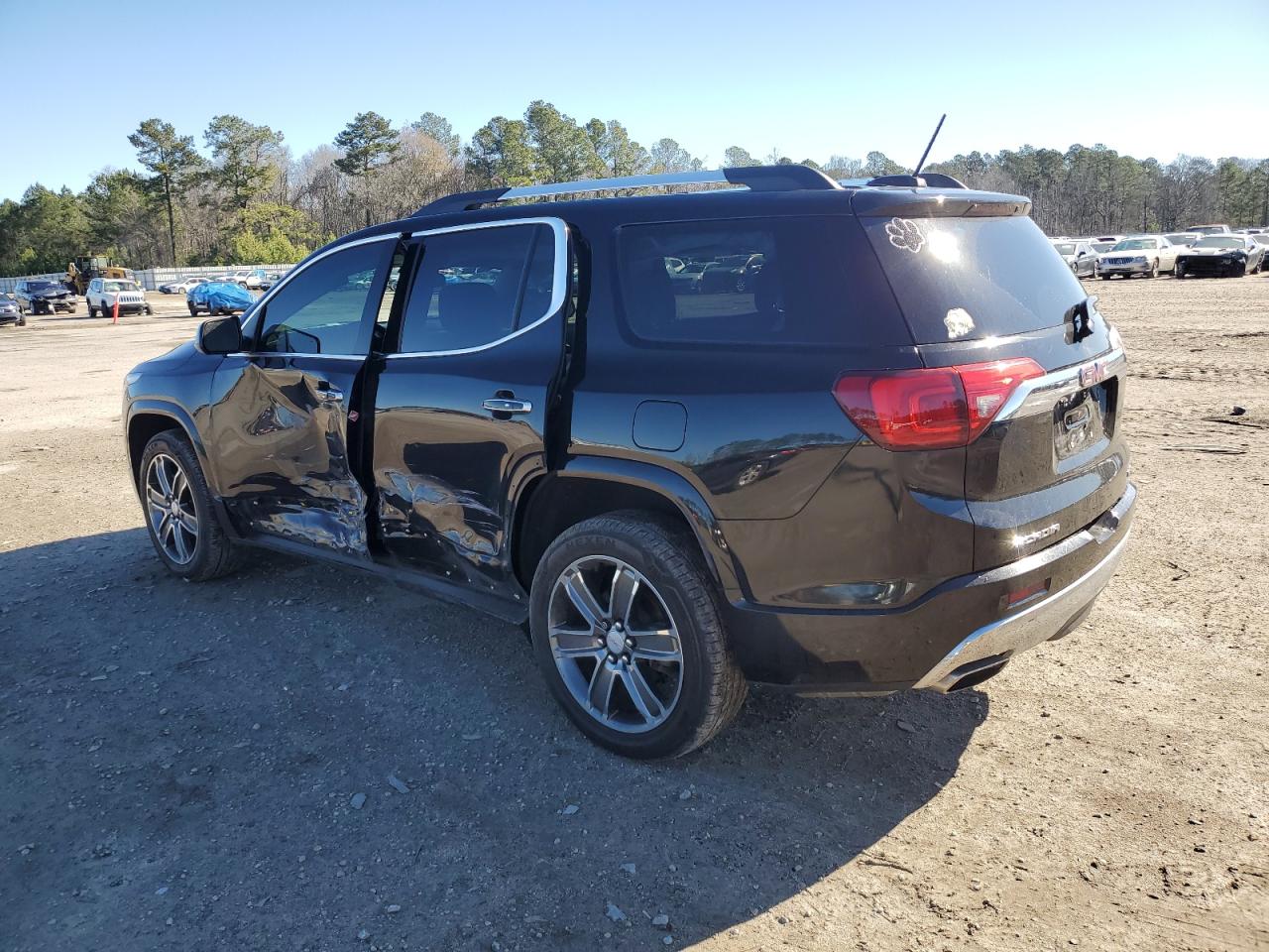 2019 GMC Acadia - Image 2