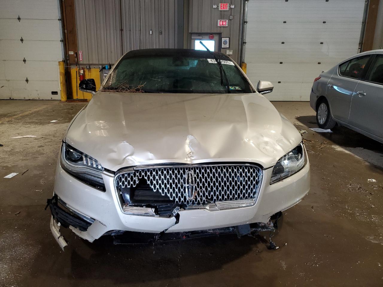 2017 Lincoln MKZ - Image 5