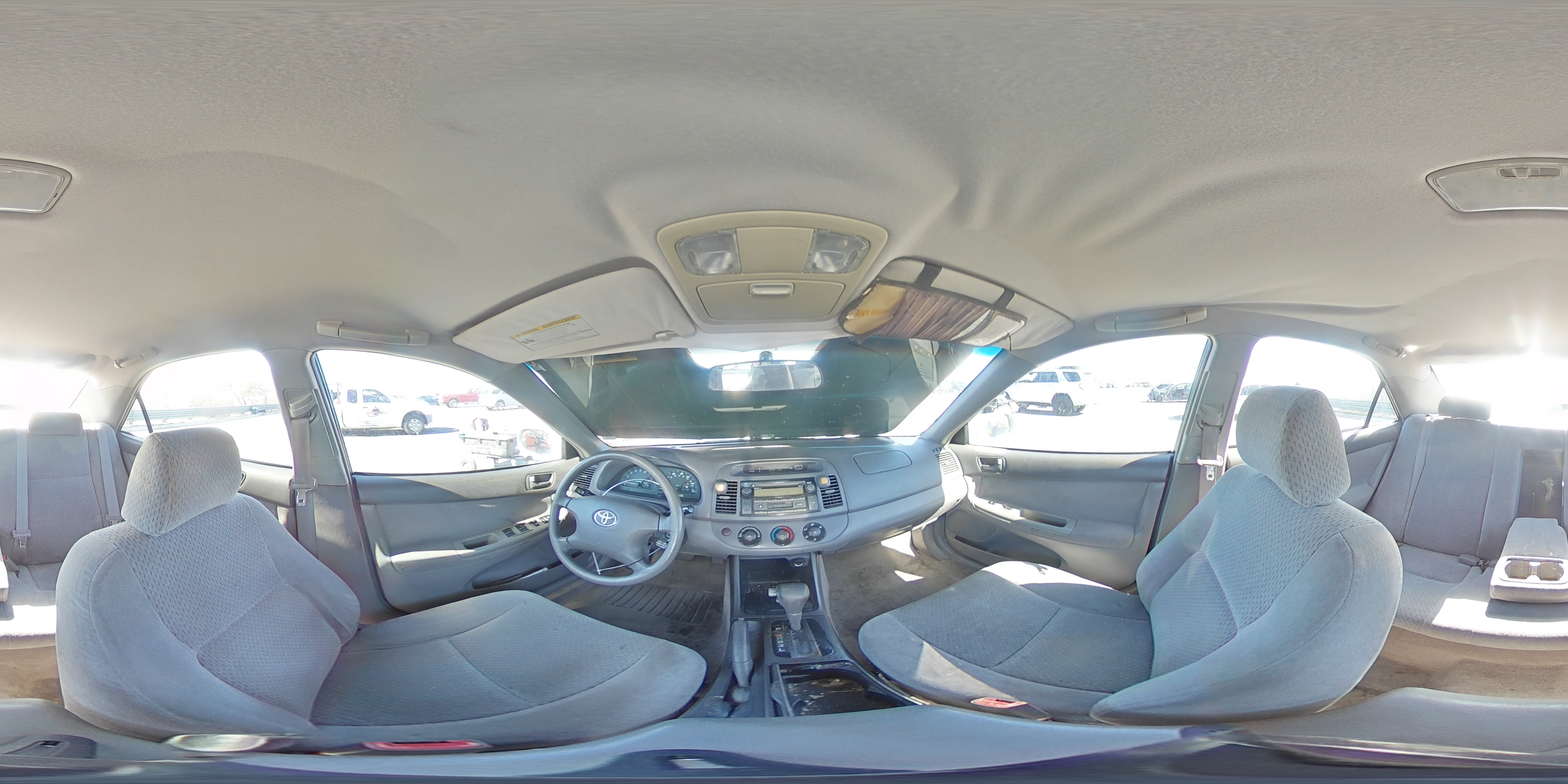 2004 Toyota Camry - Image 13
