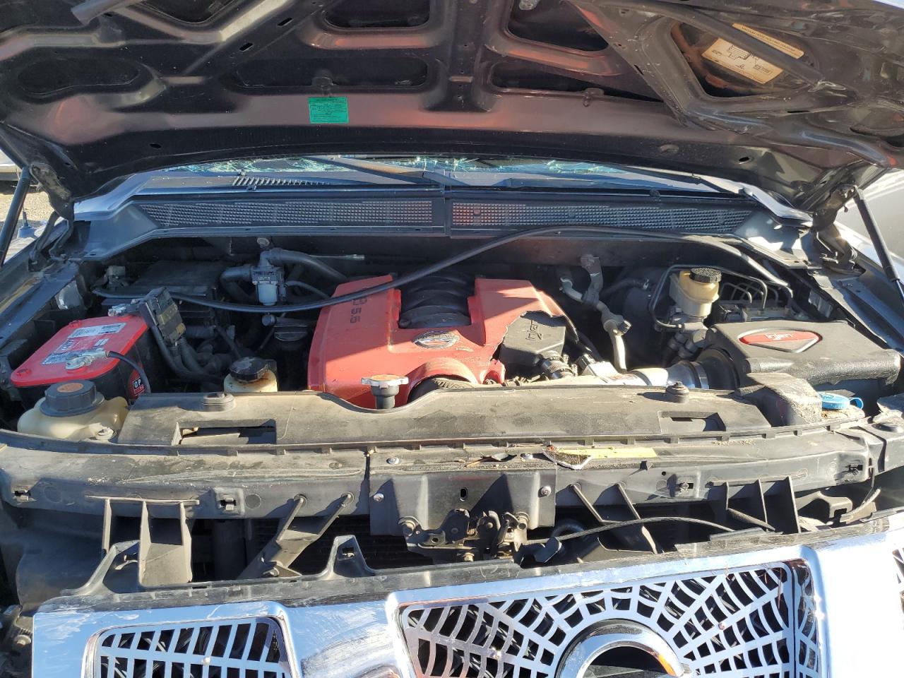 2005 Nissan Titan - Image 11