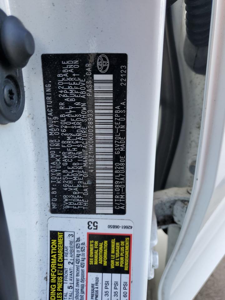 2019 Toyota Camry - Image 14