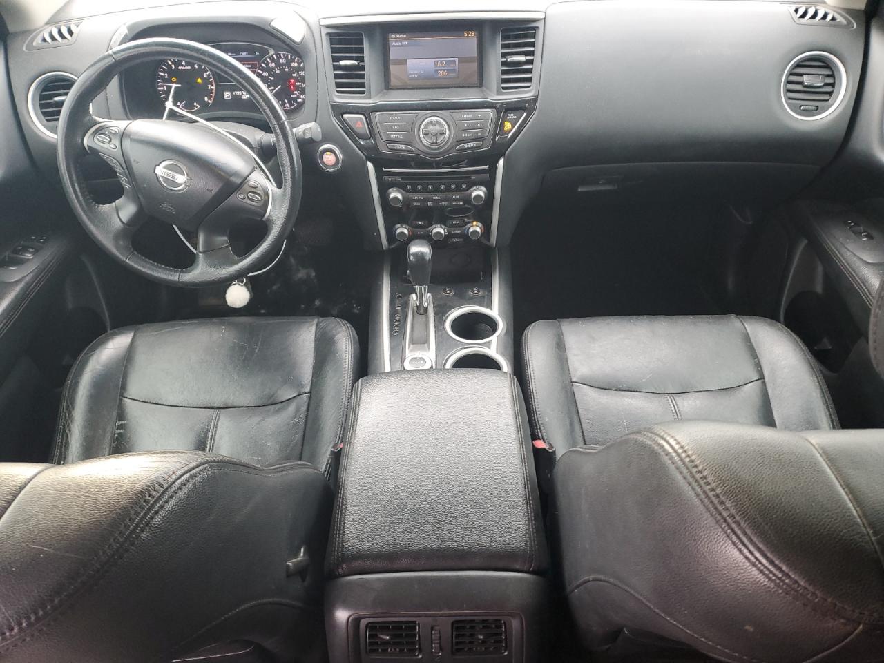 2013 Nissan Pathfinder - Image 8