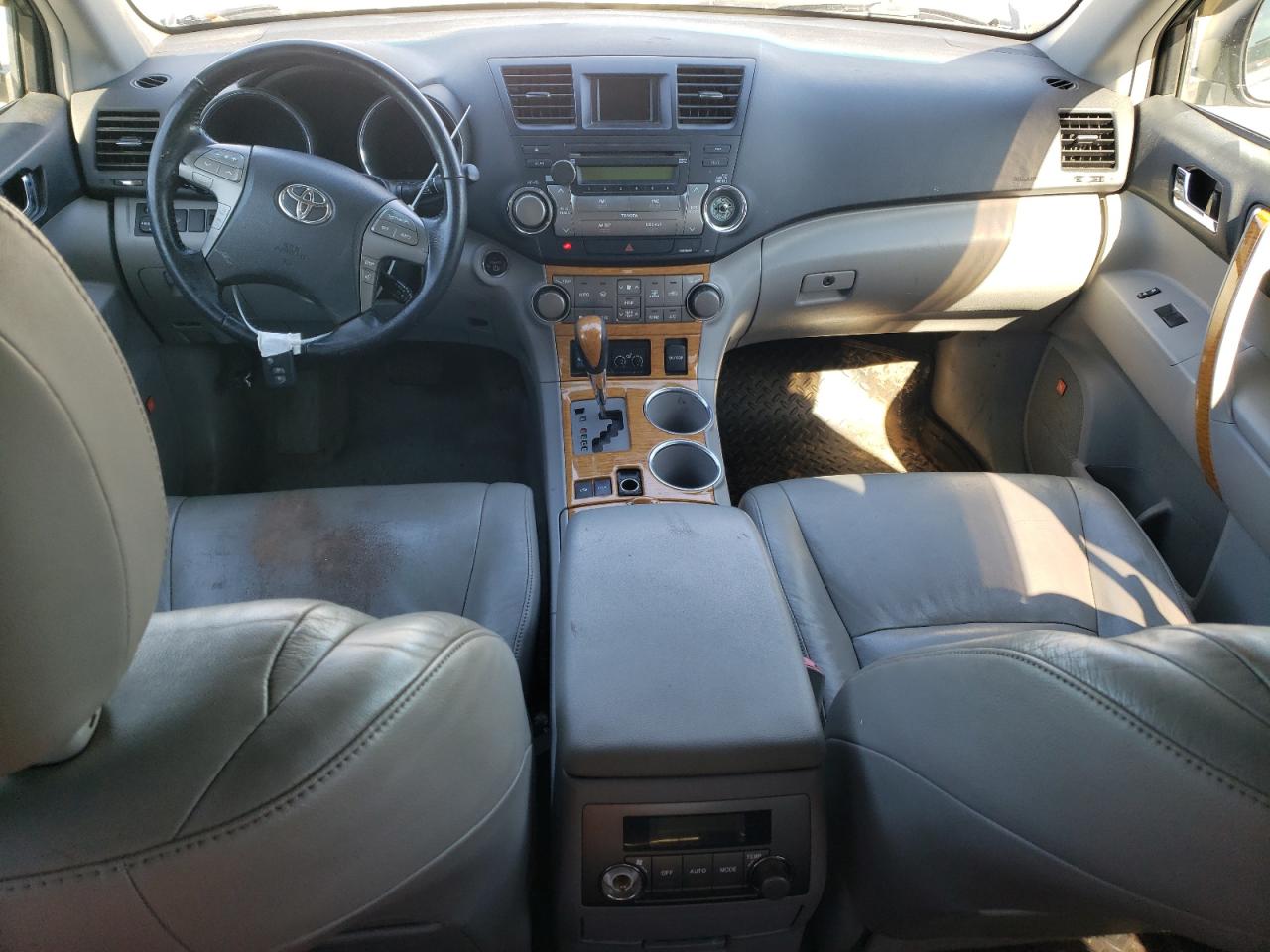 2008 Toyota Highlander - Image 8