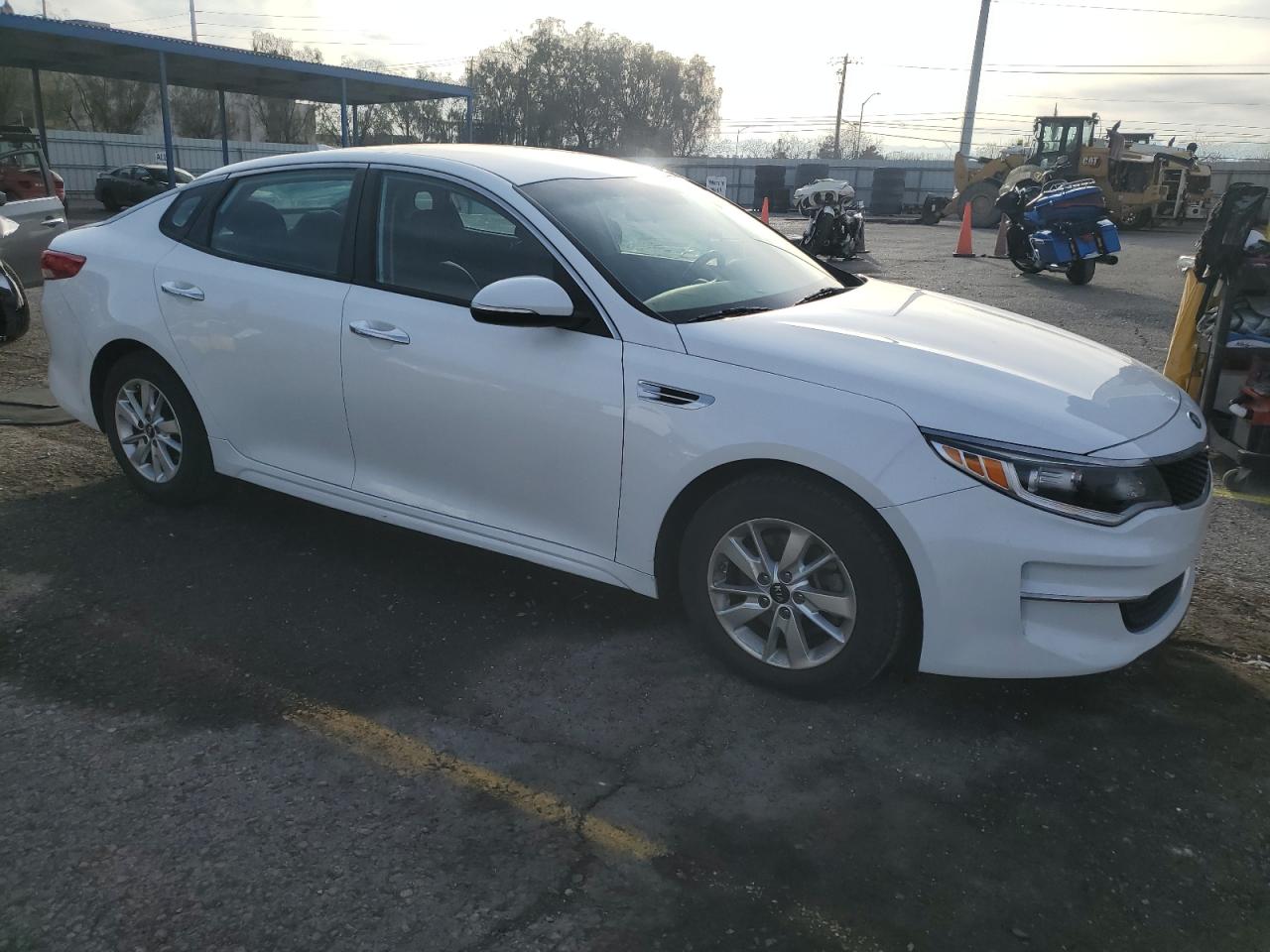 2016 Kia Optima - Image 4