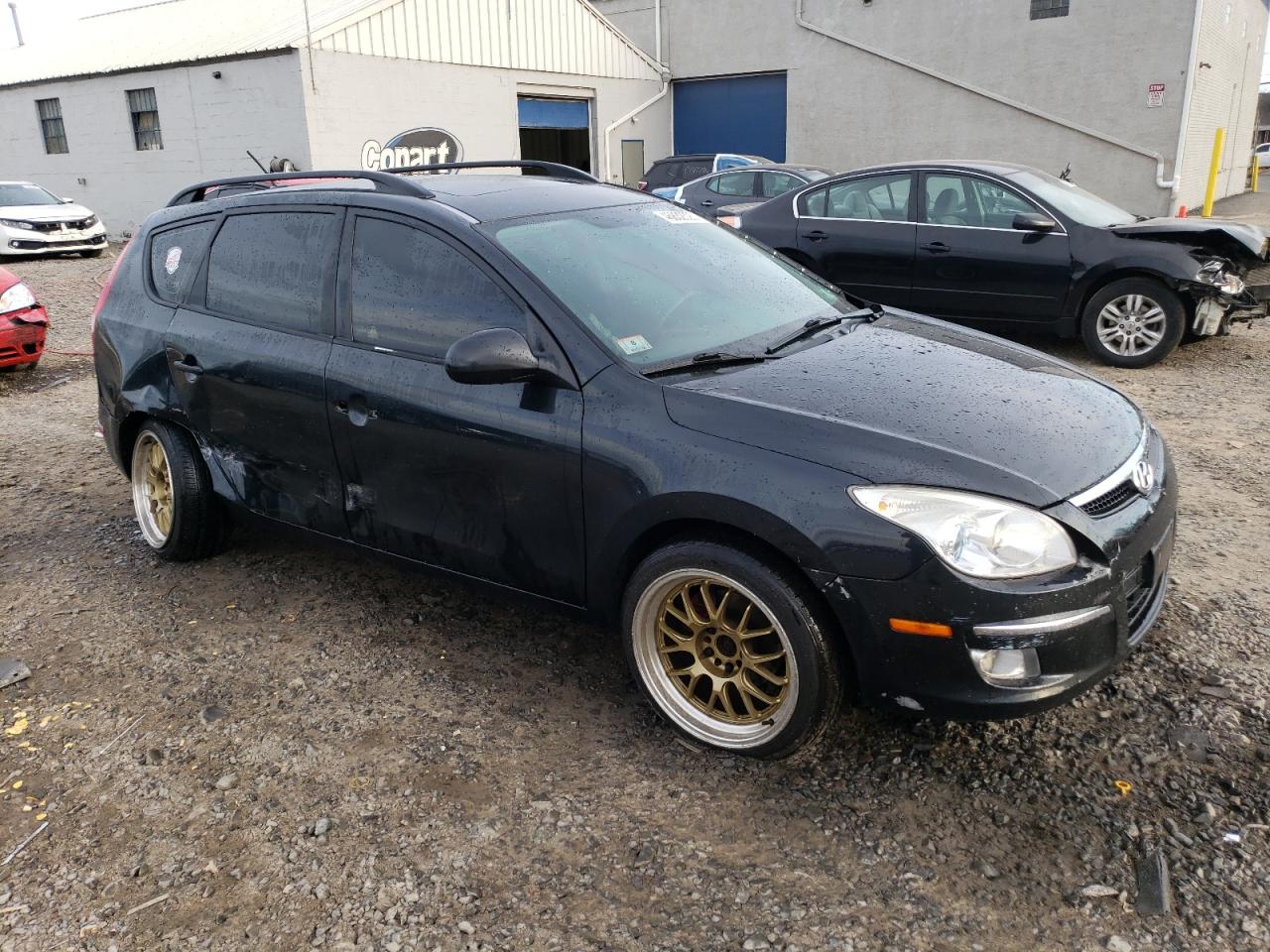 2010 Hyundai Elantra - Image 4