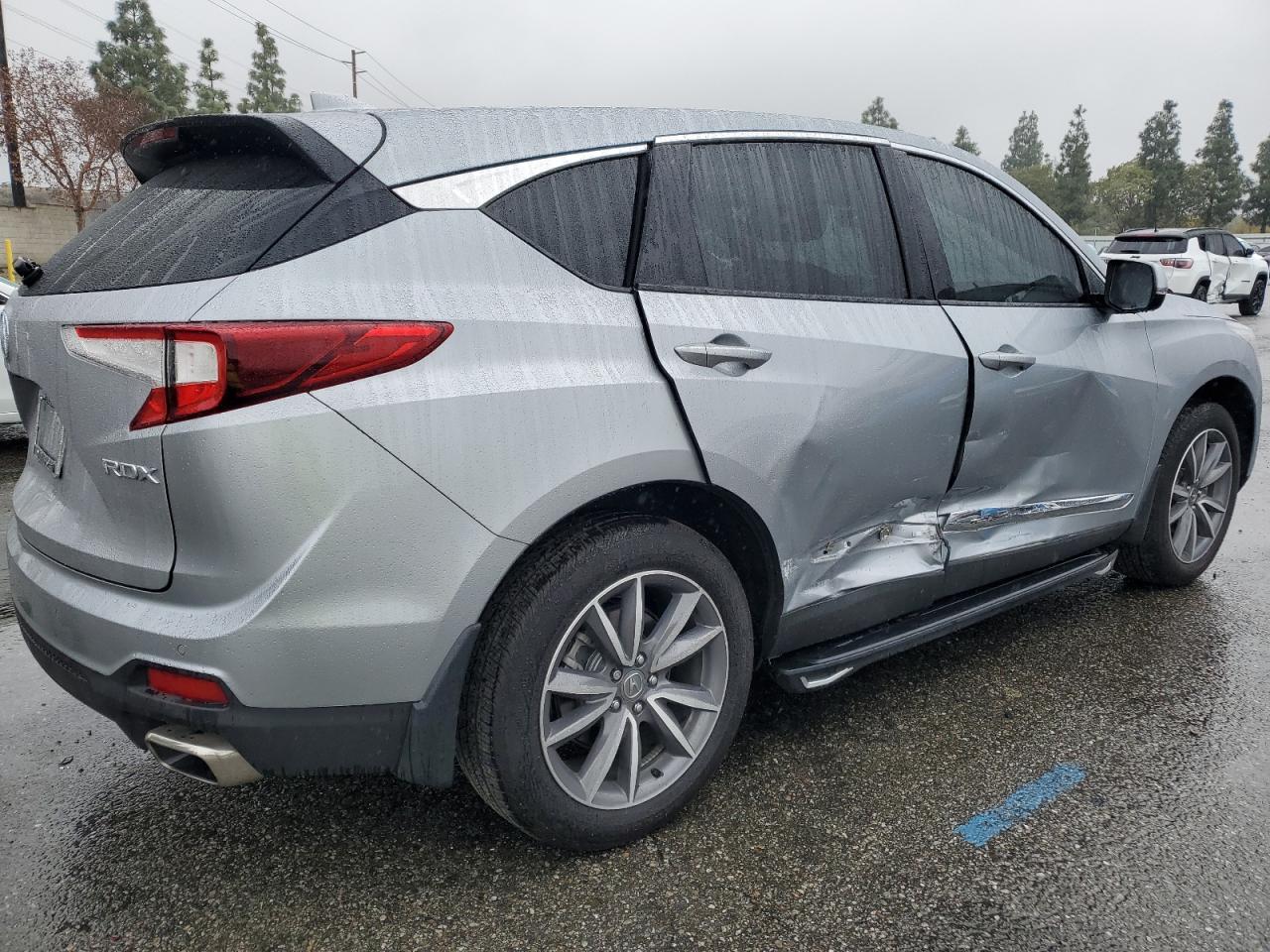 2023 Acura RDX - Image 3