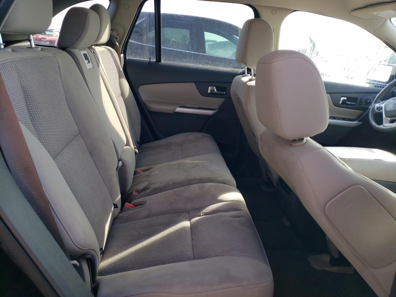 2012 Ford Edge - Image 11