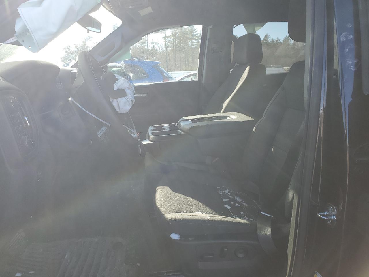 2022 Chevrolet Silverado - Image 7