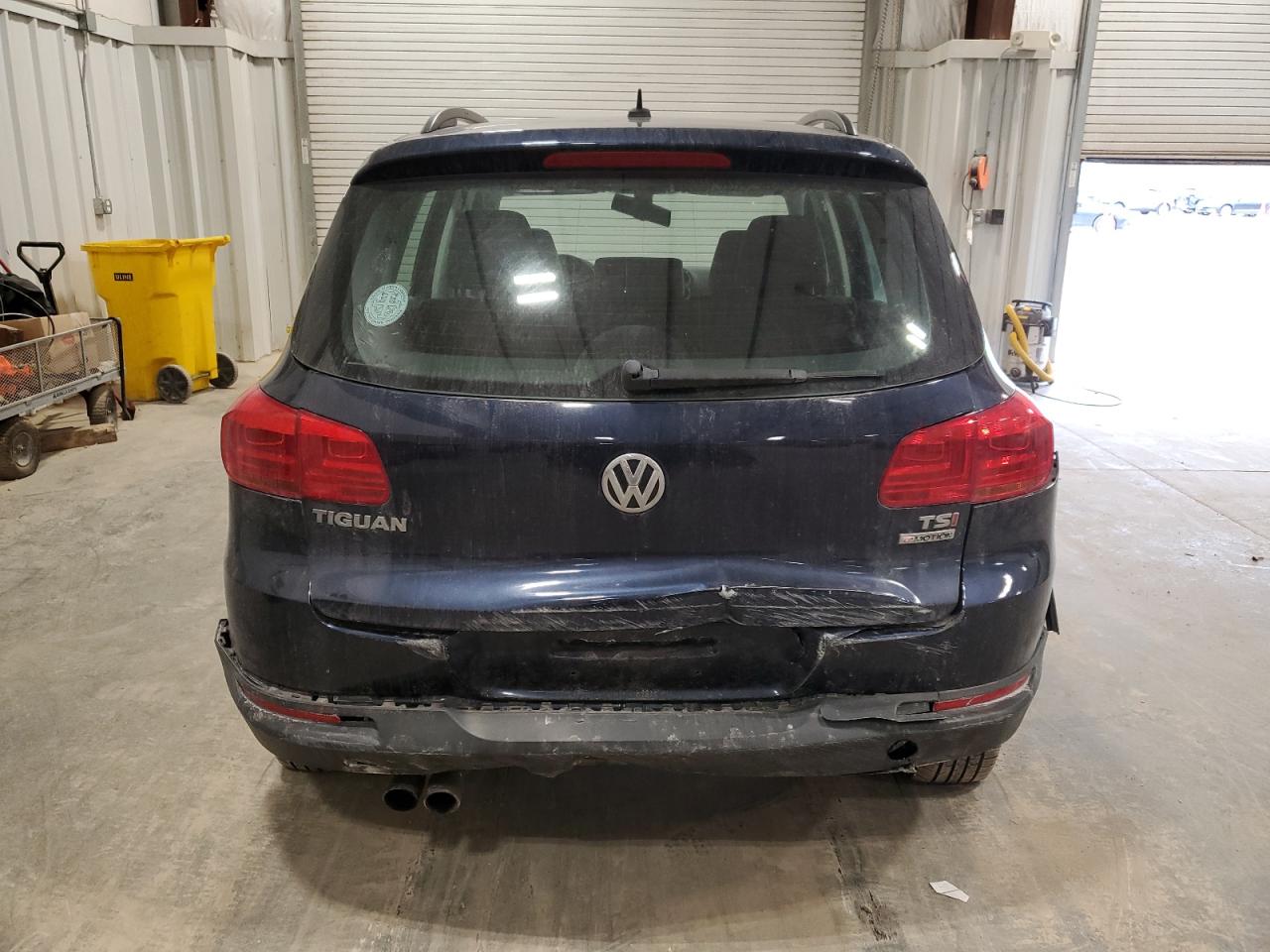2016 Volkswagen Tiguan - Image 6