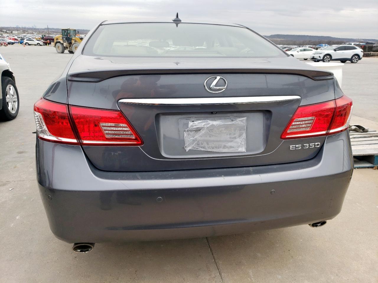 2012 Lexus ES - Image 6