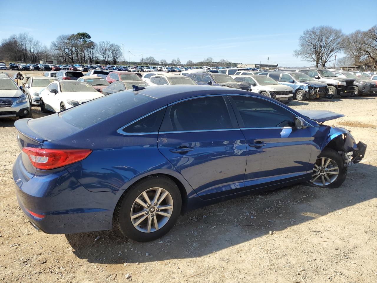 2016 Hyundai Sonata - Image 3