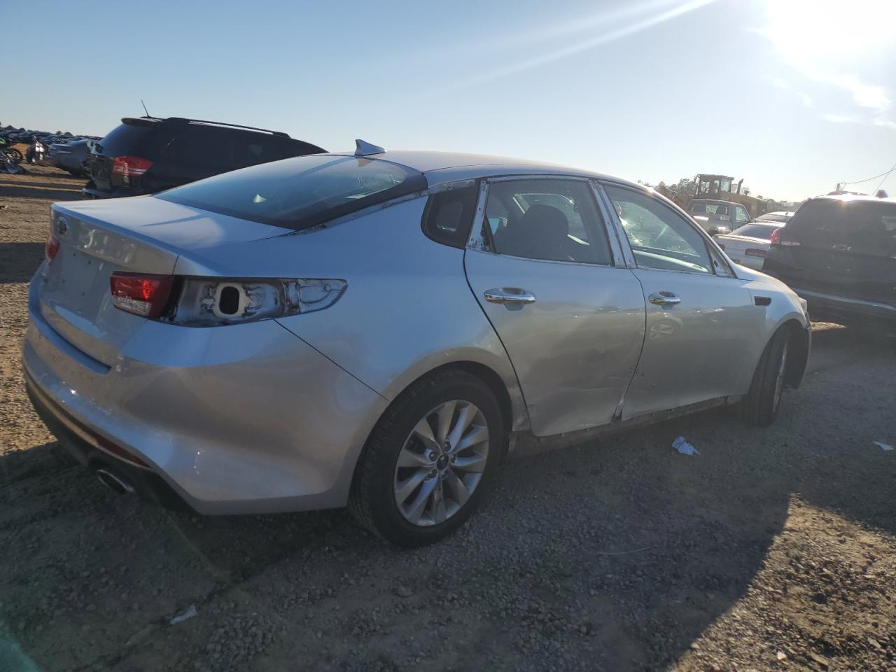 2017 Kia Optima - Image 3