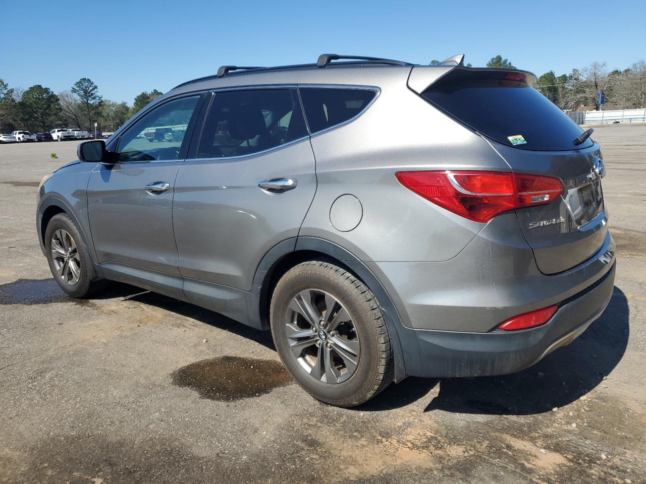 2013 Hyundai Santa Fe - Image 2