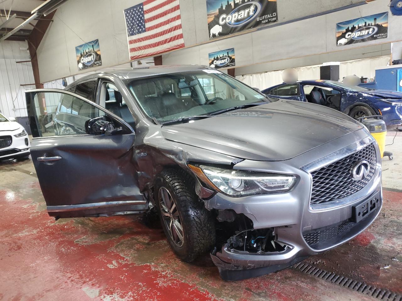 2016 Infiniti QX60 - Image 4