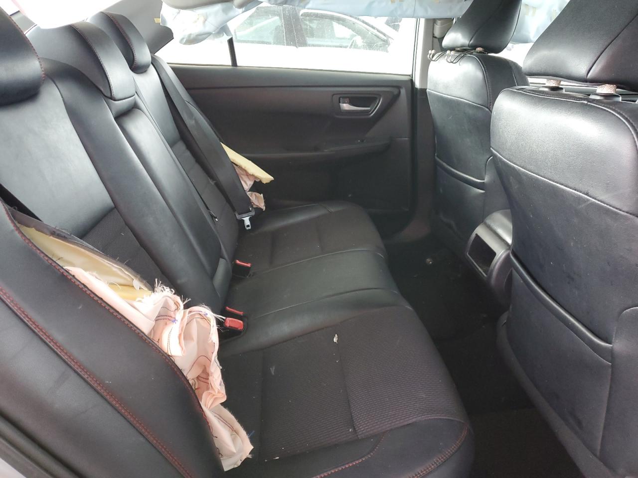 2017 Toyota Camry - Image 10