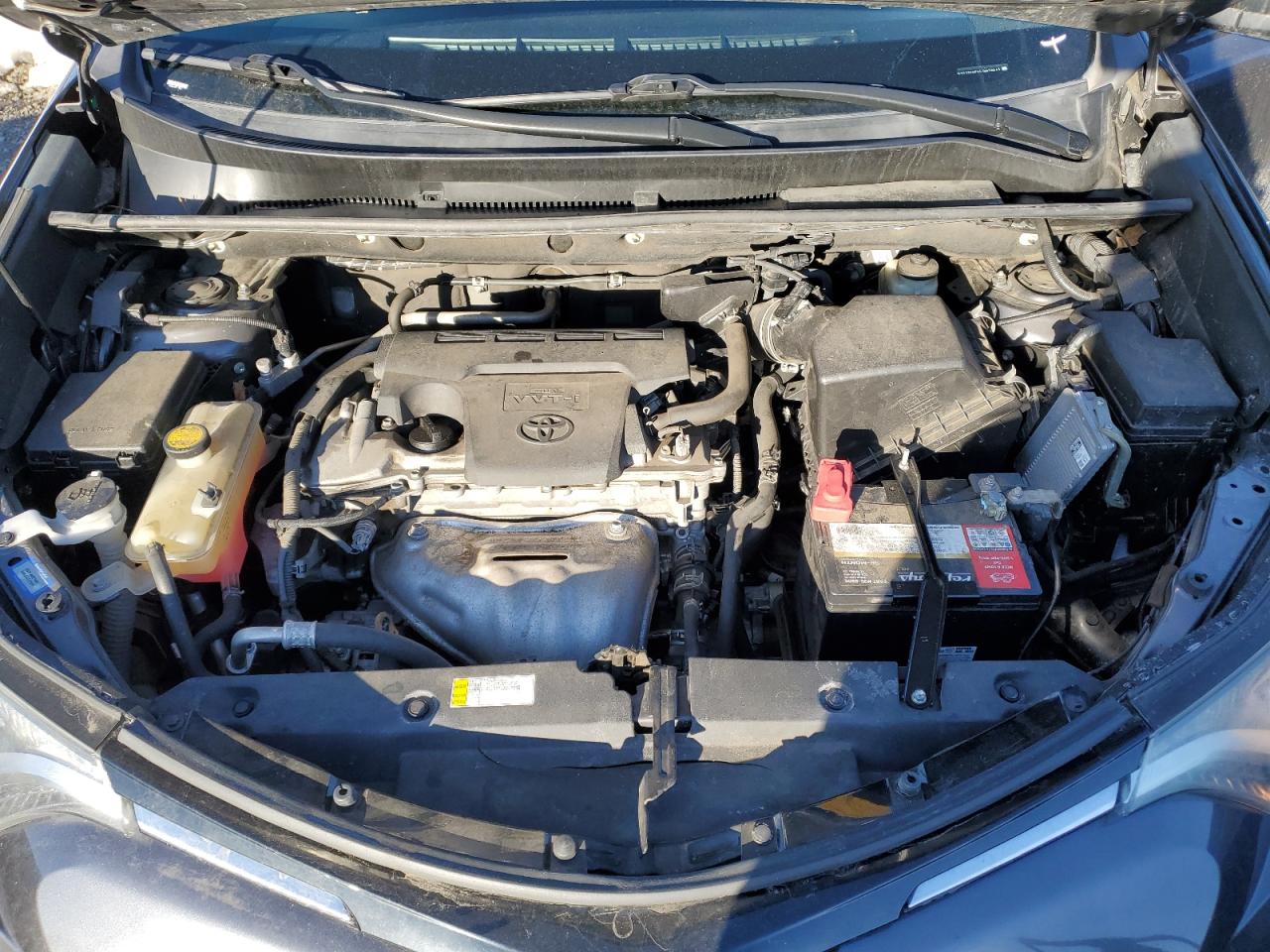 2018 Toyota RAV 4 - Image 12