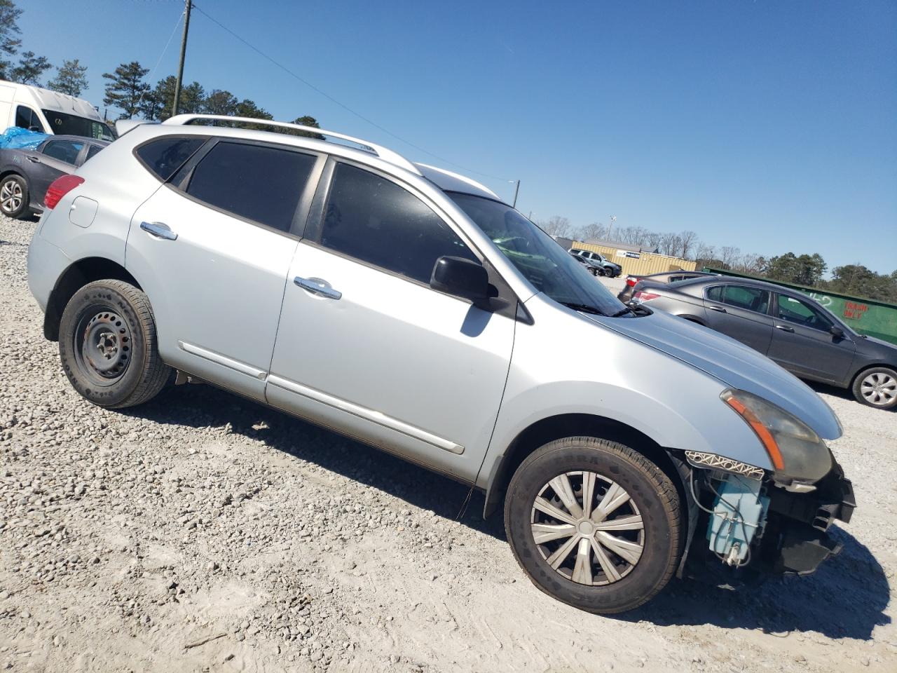 2015 Nissan Rogue - Image 4