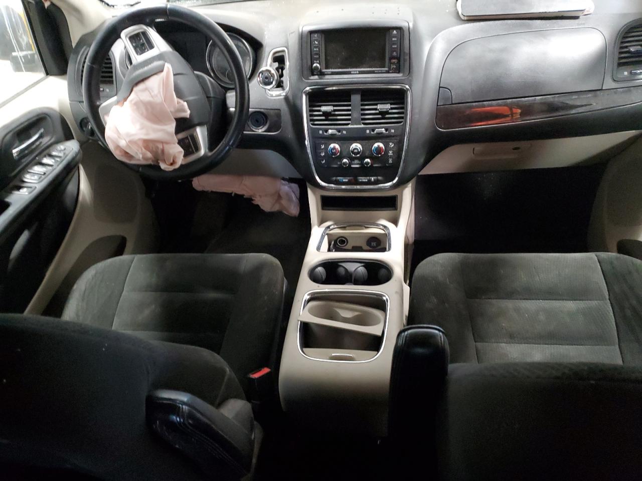 2015 Dodge Caravan - Image 8