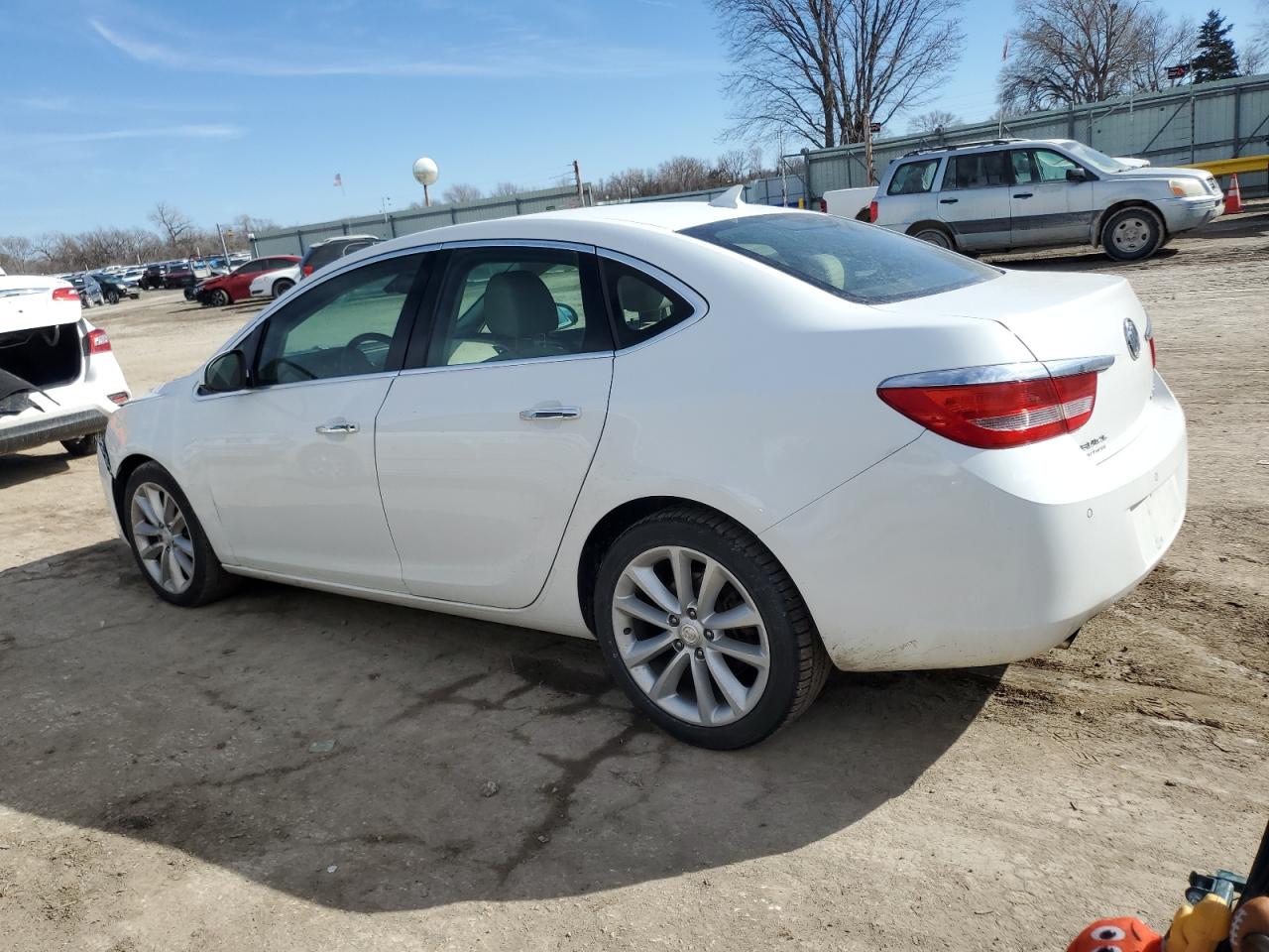 2014 Buick Verano - Image 2