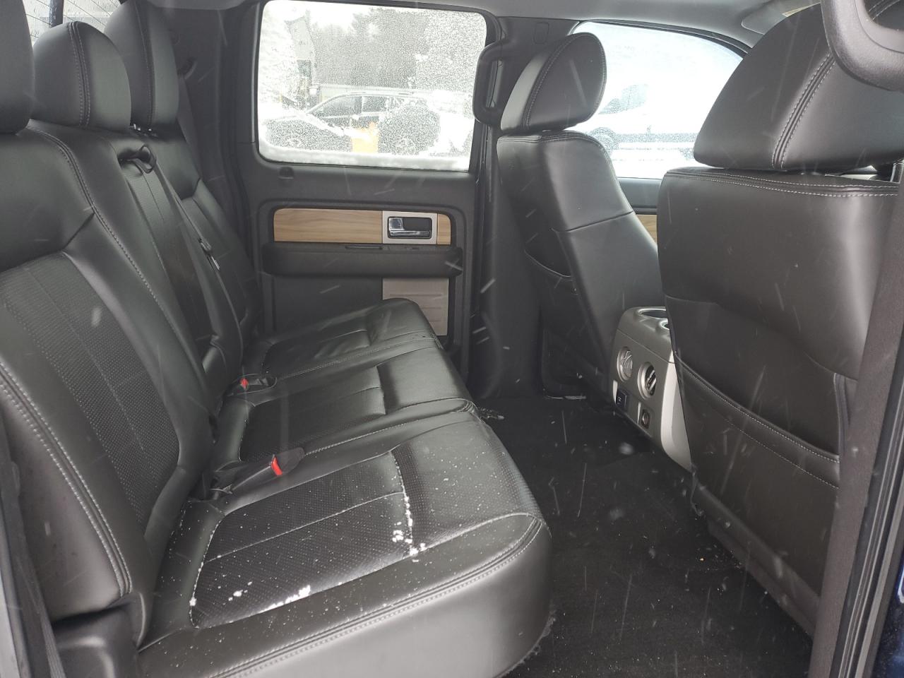 2011 Ford F-150 - Image 10