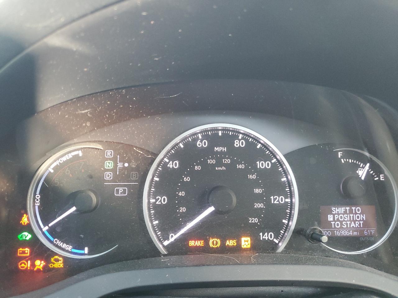 2012 Lexus CT - Image 9