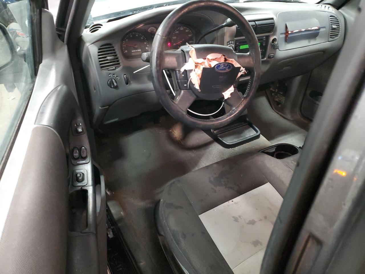 2005 Ford Ranger - Image 8