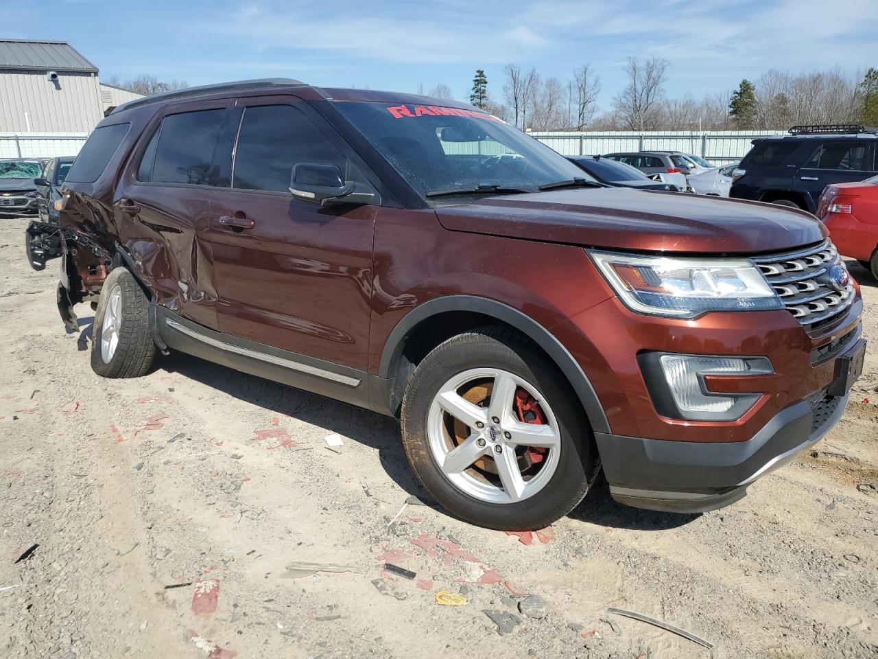 2016 Ford Explorer - Image 4