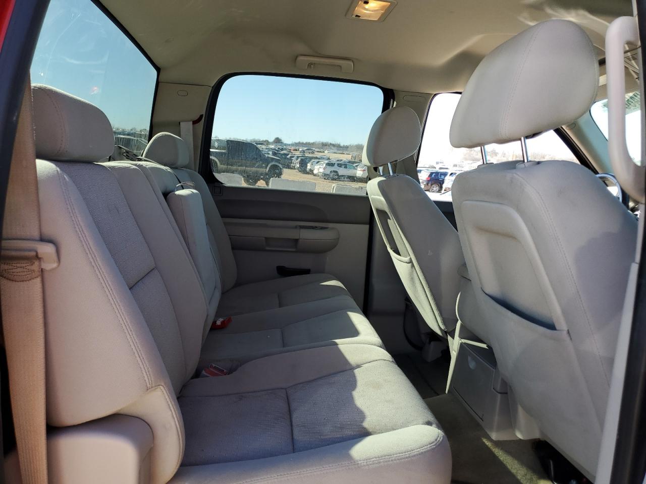 2012 Chevrolet Silverado - Image 10