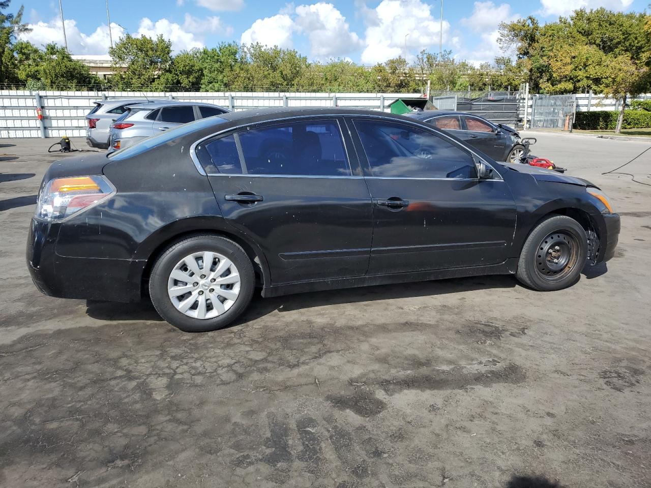 2012 Nissan Altima - Image 3