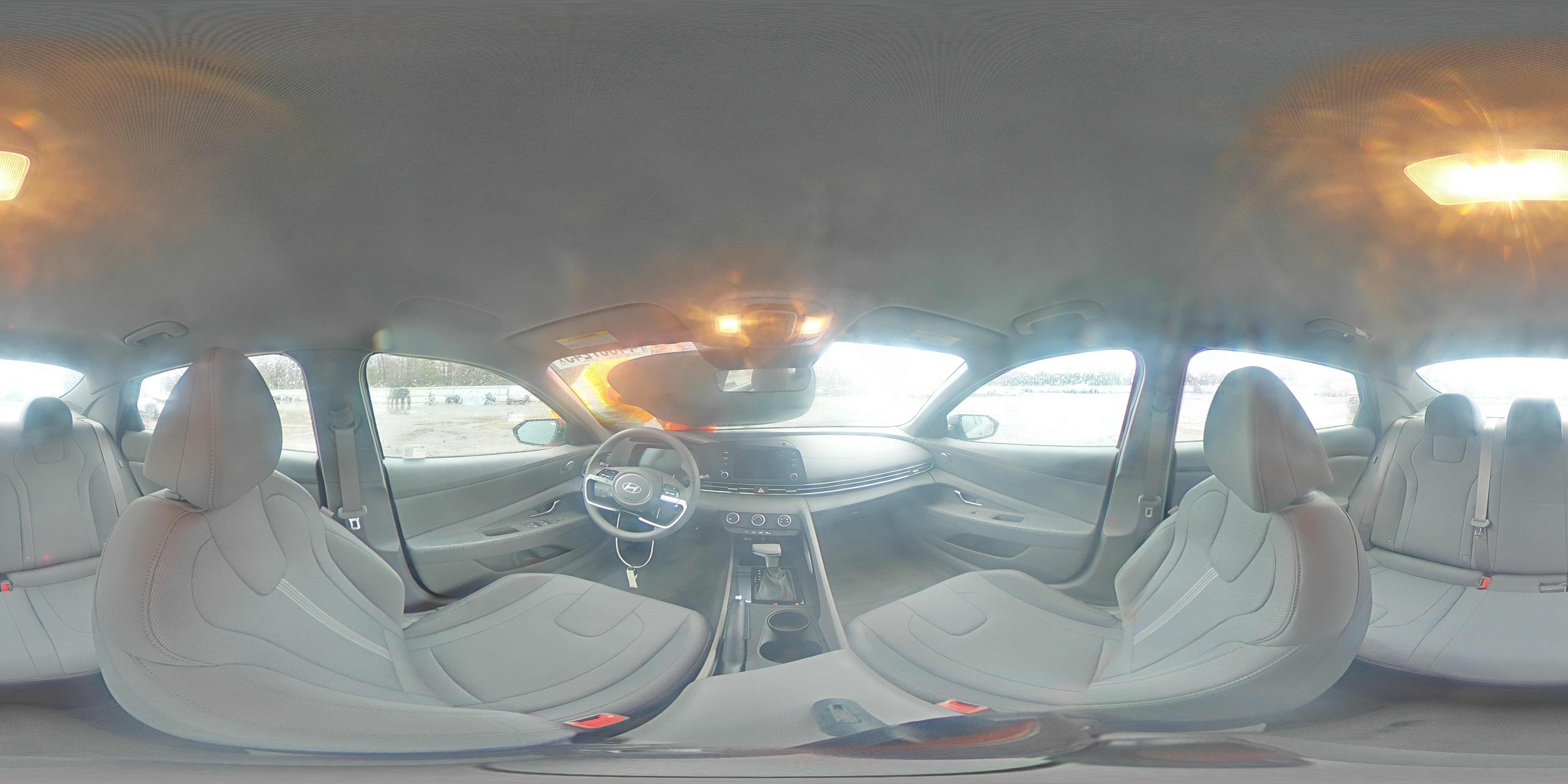 2024 Hyundai Elantra - Image 15