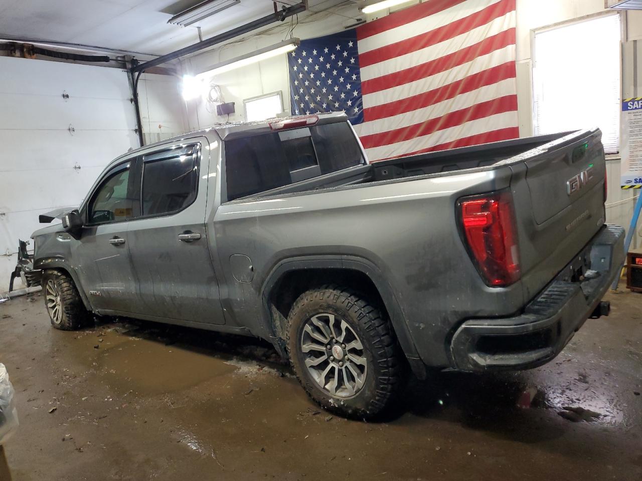 2021 GMC Sierra - Image 2