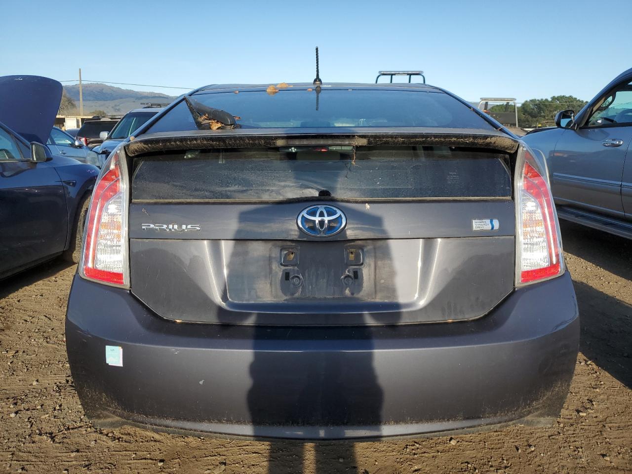 2014 Toyota Prius - Image 6