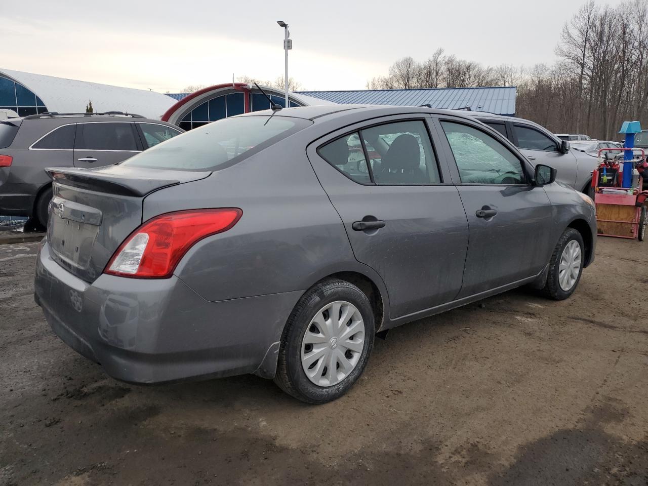 2018 Nissan Versa - Image 3