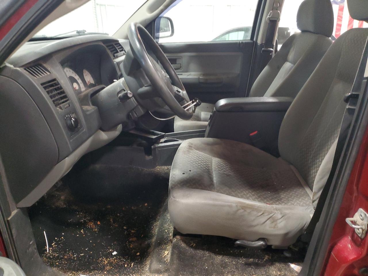 2008 Dodge Dakota - Image 7