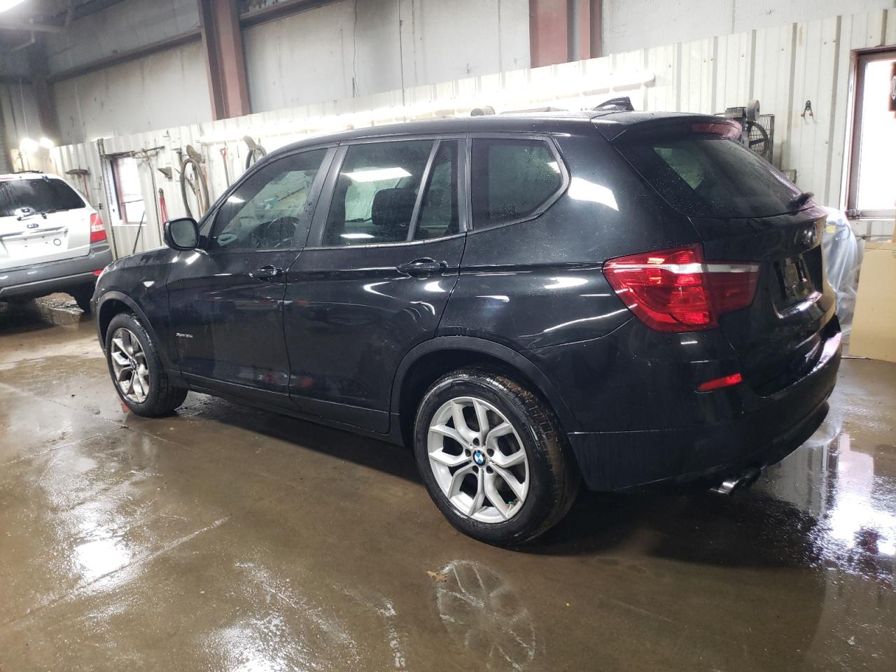 2014 BMW X3 - Image 2