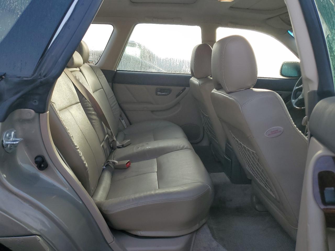 2004 Subaru Legacy - Image 11