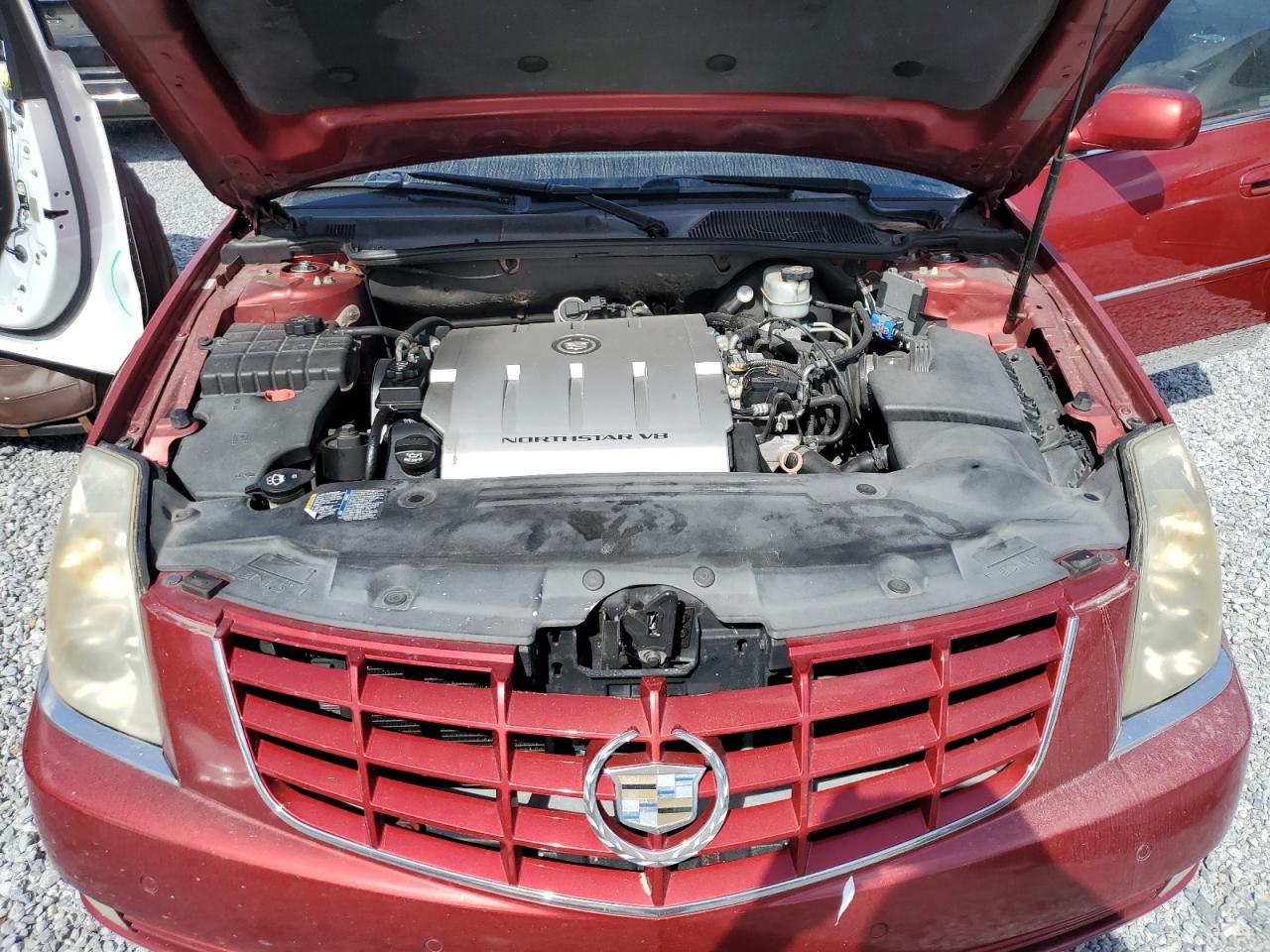 2011 Cadillac DTS - Image 11